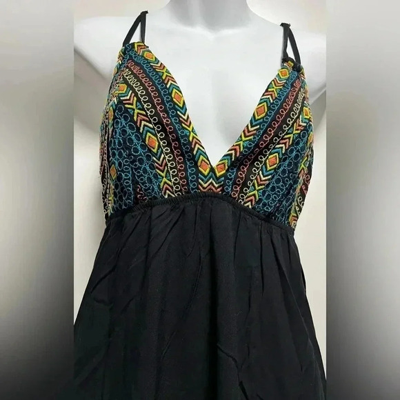 Lovestitch Empire Waist Embroidered Maxi Dress - Picture 3 of 7